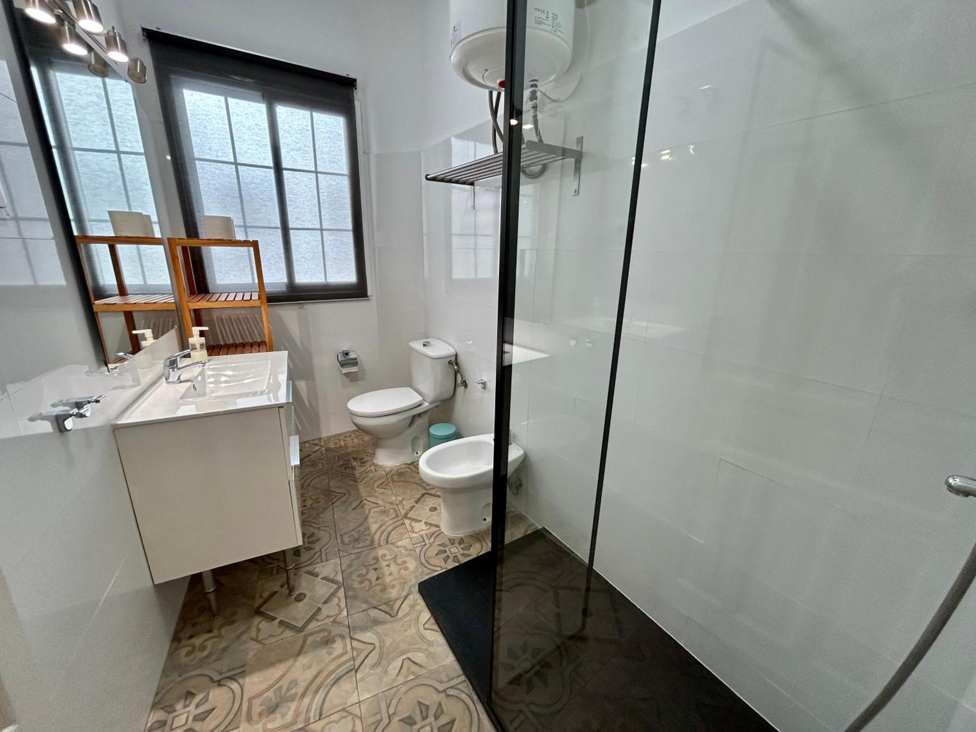 Acogedor Apt 8Pax 4Bdr 2Bth - Cozyhomesevilla1 מראה חיצוני תמונה